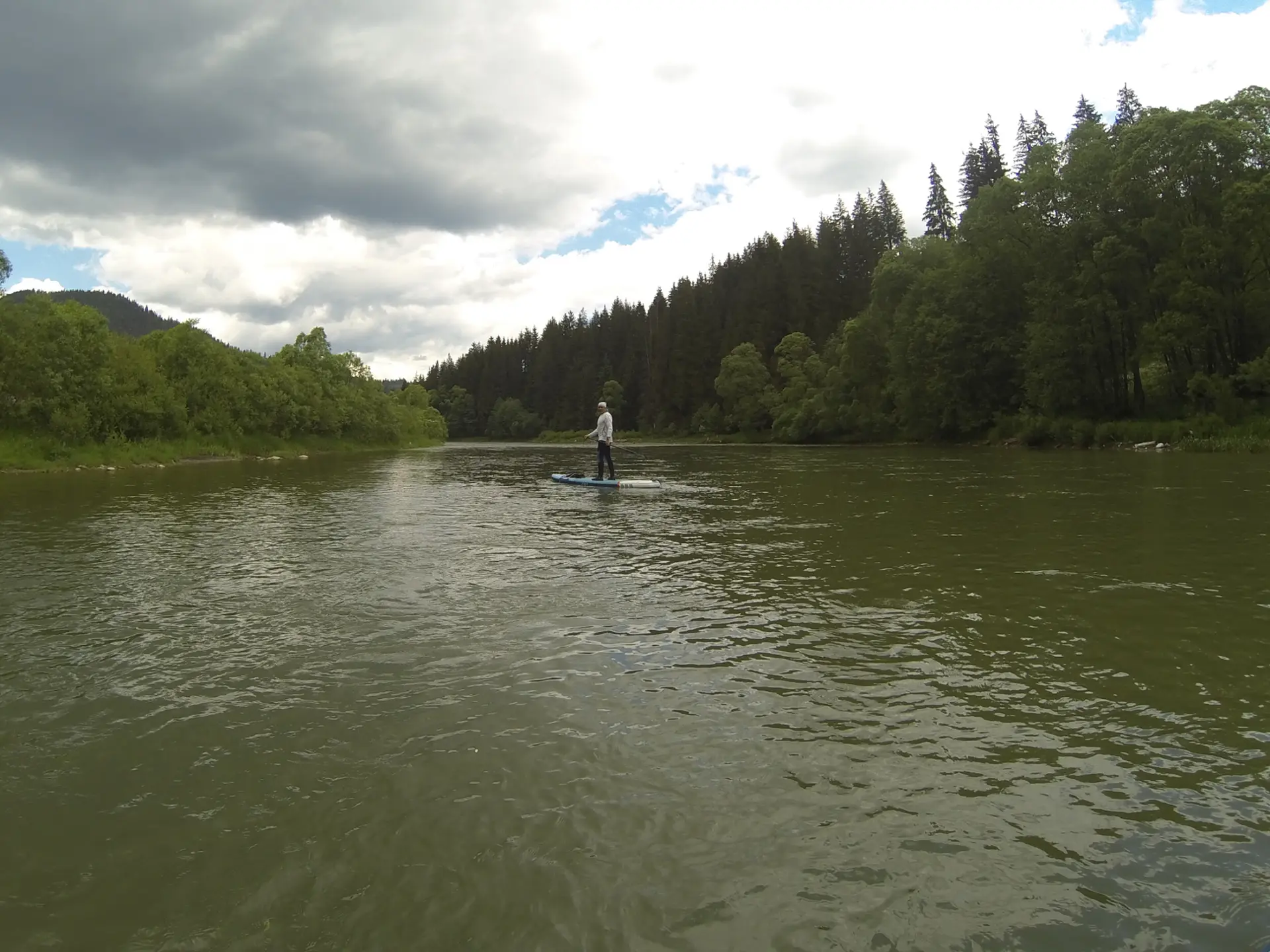 gal-paddling-pe-valea-bistritei-0